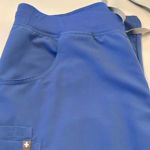 FIGS Kade Cargo Scrub Pants - Ceil Blue